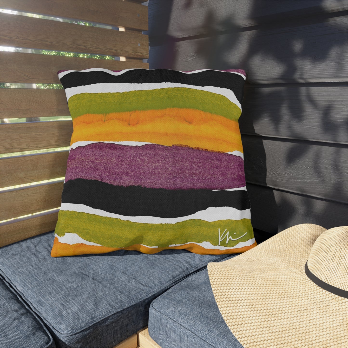 Outdoor Pillows Spooky Stripes