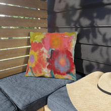 Load image into Gallery viewer, Outdoor Pillows Magic Garden
